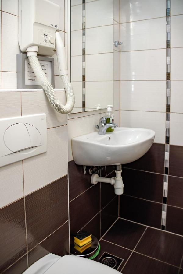 Отель Studio Apartman Сплит Экстерьер фото